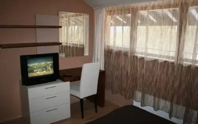 Отель St. Trifon Apartments Болгария, Пампорово - отзывы, цены и фото номеров - забронировать отель St. Trifon Apartments онлайн комната для гостей