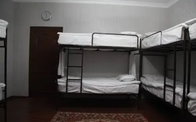 Aidyn Hostel Алматы комната для гостей