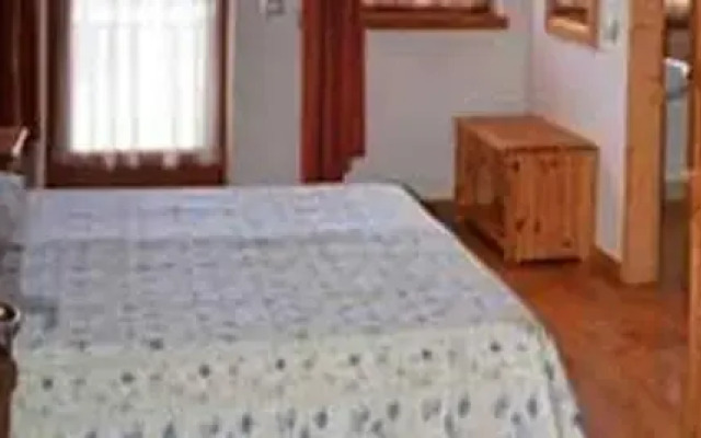 Отель Garni La Pineta Пинцоло комната для гостей