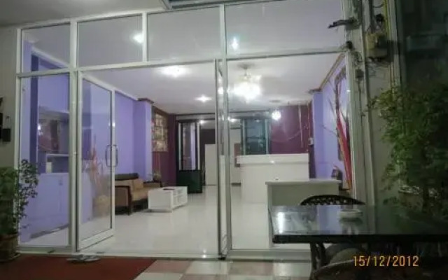Отель Good Friend Guest House вид на фасад