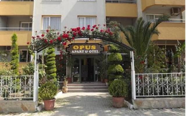 Opus Apart Hotel 0