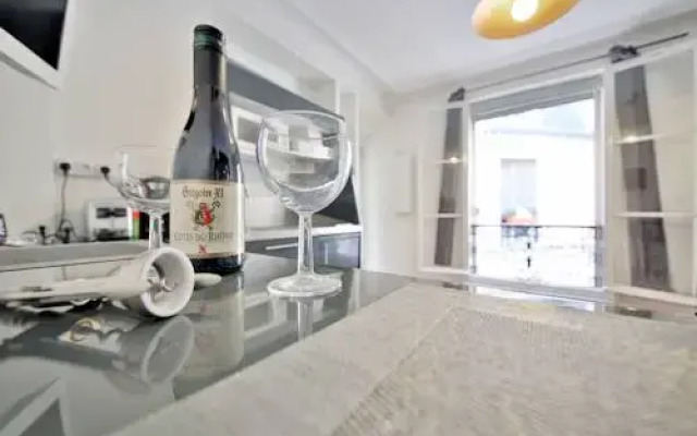 Апартаменты Apartment Saint Germain - Luxembourg Париж в номере