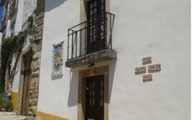 Отель Casa dos Frutos Divinos вид на фасад