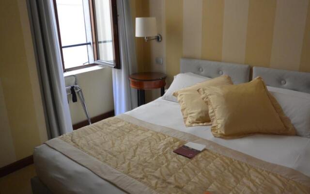 Hotel Gran Duca Di York 2