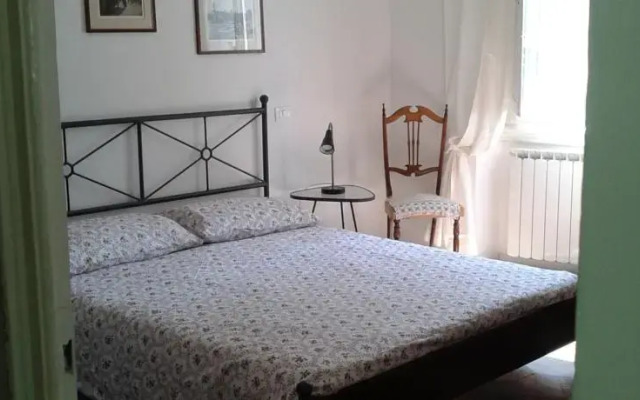 Апартаменты Unique Apartment Florence комната для гостей