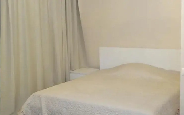 Отель Aparthotel V Сочи комната для гостей
