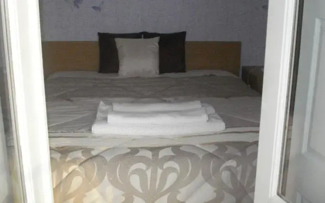 Апартаменты Glamour Apartment комната для гостей