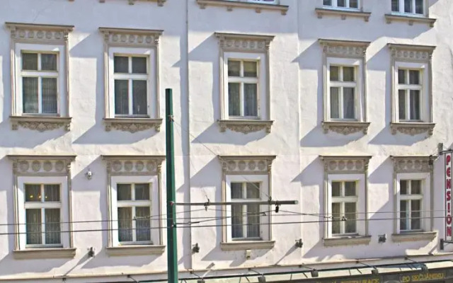Апартаменты Alice Apartment House вид на фасад
