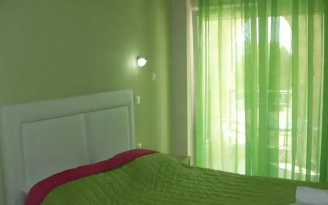 Отель Mavridis Rooms комната для гостей