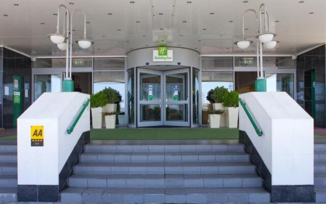 Отель Holiday Inn Brighton Seafront банкомат