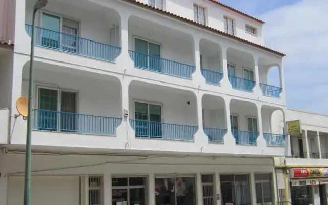 Hostel & Suites Zodiaco вид на фасад