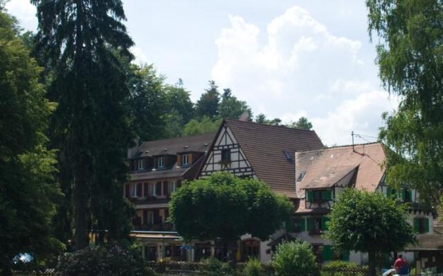 Auberge Dimsthal La Petite Pierre France Zenhotels - 