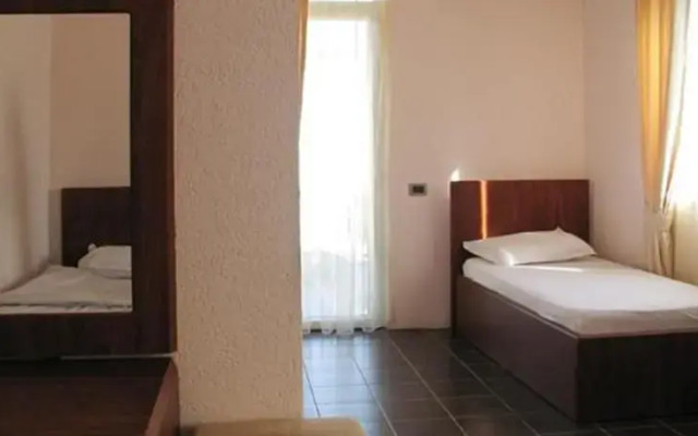 Hotel Bonita комната для гостей