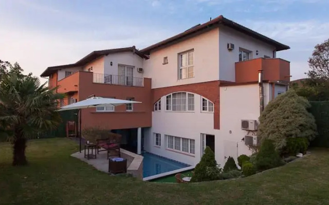 Отель Apartamentos La Hacienda de Arna вид на фасад