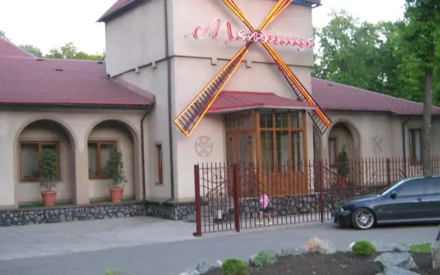 Melnitsa Hotel вид на фасад
