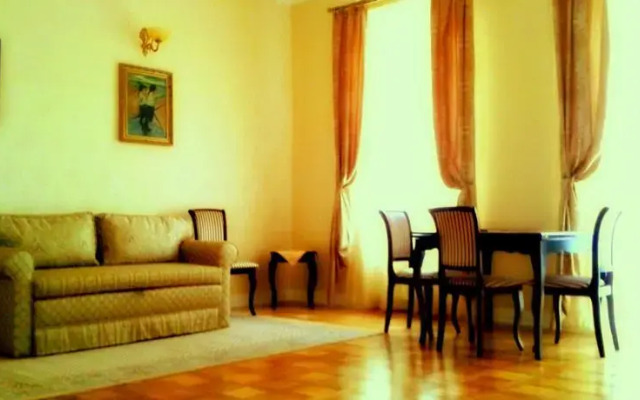 Апартаменты Studio Apartments комната для гостей