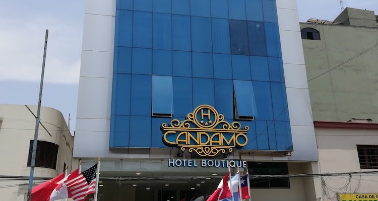 Hotel Ayenda Candamo