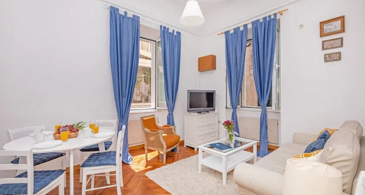 City Buzz Apartment by Irundo