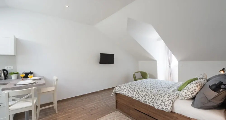 Apartment Horizon