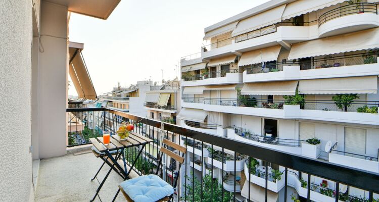 Athenian Sunny Apartment