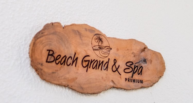 Beach Grand & Spa Premium Hotel