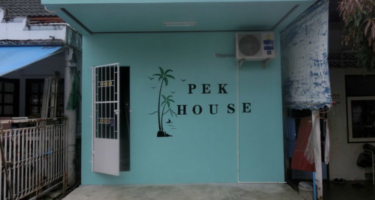Pek House