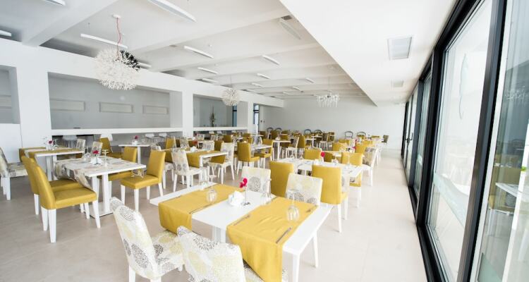 Hotel Favorit