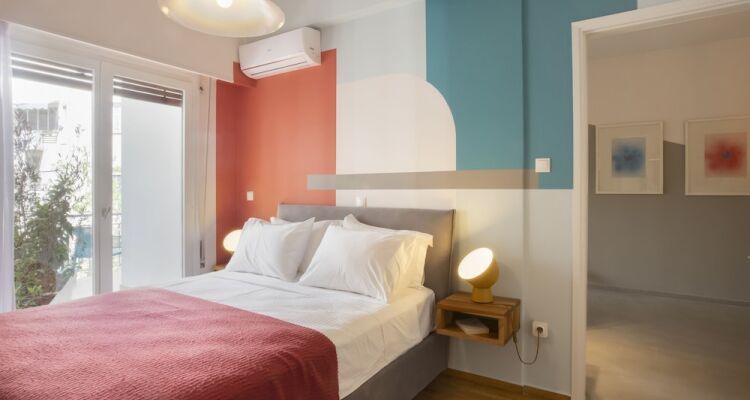 Little Gem 2 Mins From Acropolis Museum