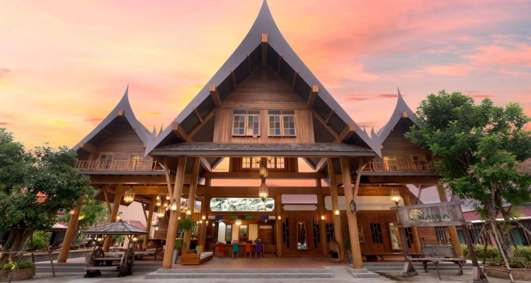 Naina Resort & Spa Hotel