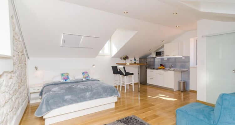 Sea View Studio Positive Place II