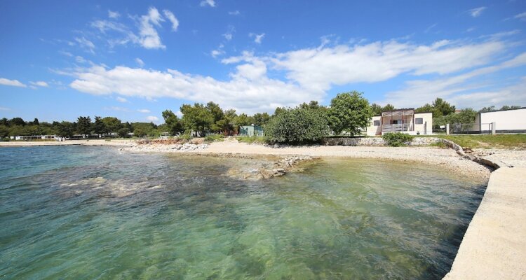 Mobile Homes Plumeria