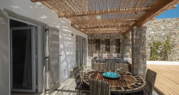 Villa Maroon by The Pearls Collection