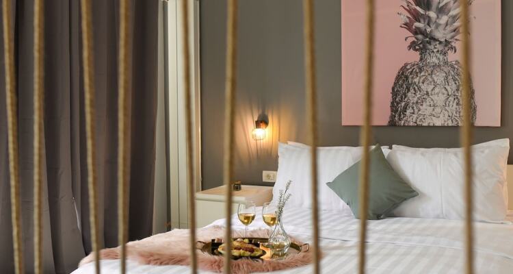 Homey Strada Smardan 13