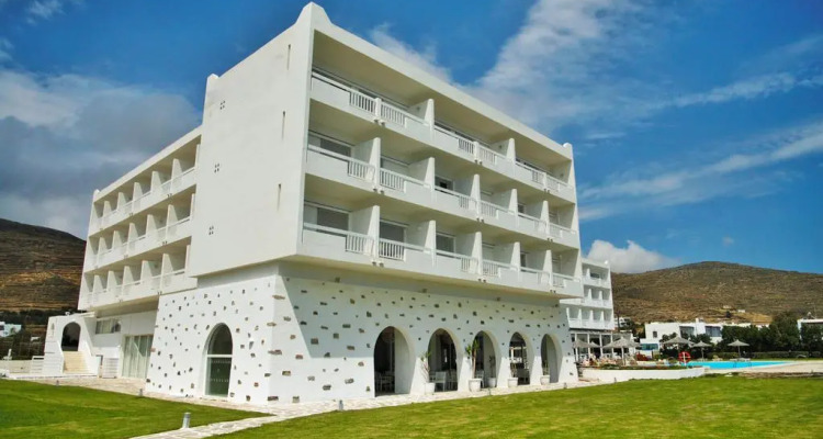 Tinos Beach Hotel