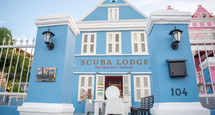 Scuba Lodge & Ocean Suites