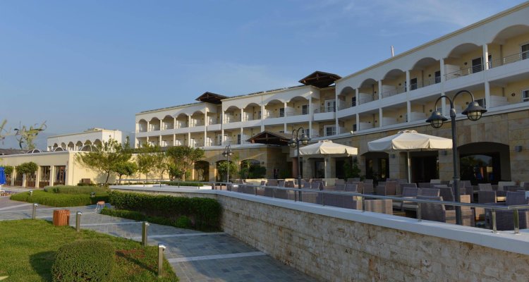 Atlantica Belvedere Resort & Spa
