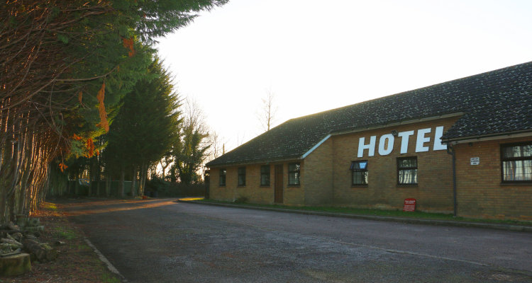 Iway Inn Hotel