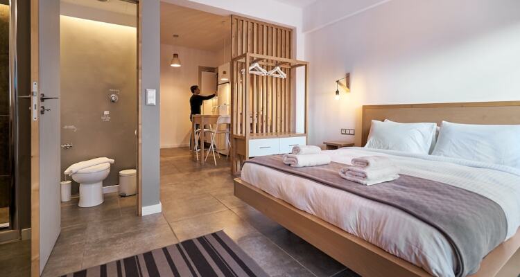 Nakoshomes Luxury Studio Apartment