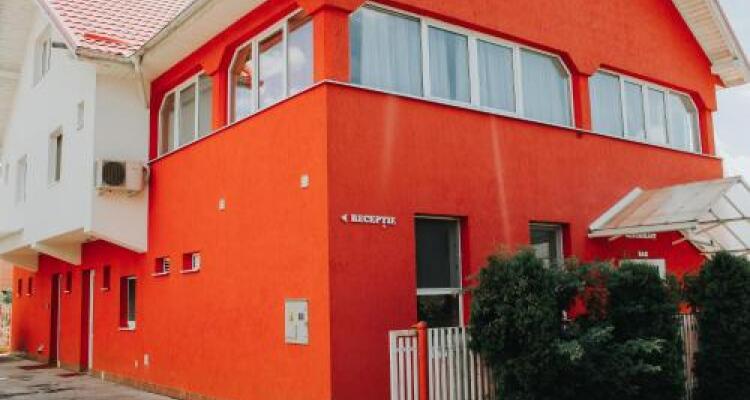 Pensiunea Dealul Florilor