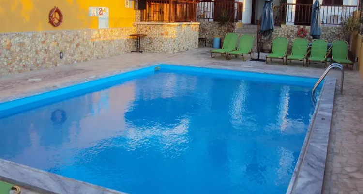 Elgoni Apartments by Checkin Adults Only