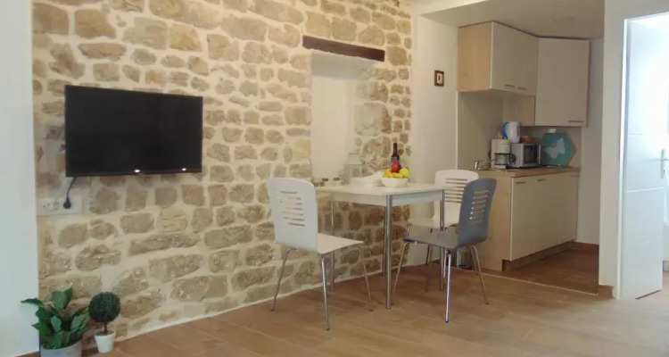 Aurum Apartments