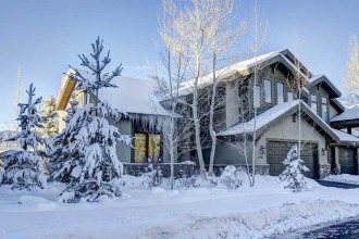 The Cove Condominium By Alpine Ski Properties