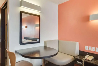 Motel 6 Brownsville North, фото 25 Motel 6 Brownsville North, фото 25