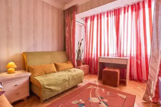 Home Hotel Apartments on Livoberezhna