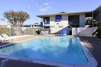 Motel 6 Austin South - Airport, фото 20 Motel 6 Austin South - Airport, фото 20