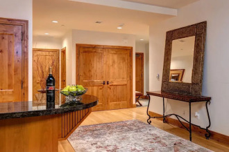 Abode on Empire Pass, фото 18 Abode on Empire Pass, фото 18