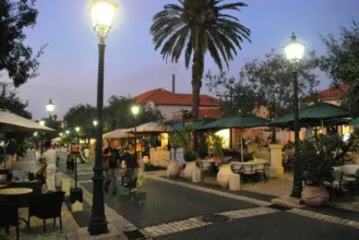 Villa Rouge Rooms, фото 10