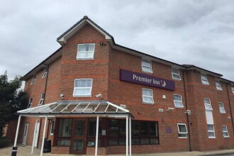 Premier Inn Leeds East