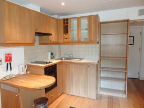 Studios 2 Let Serviced Apartments - Cartwright Gardens, фото 17