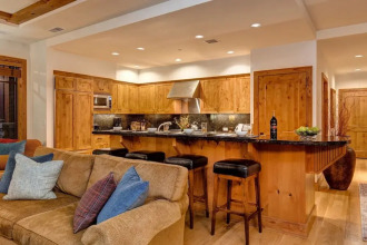 Abode on Empire Pass, фото 11 Abode on Empire Pass, фото 11